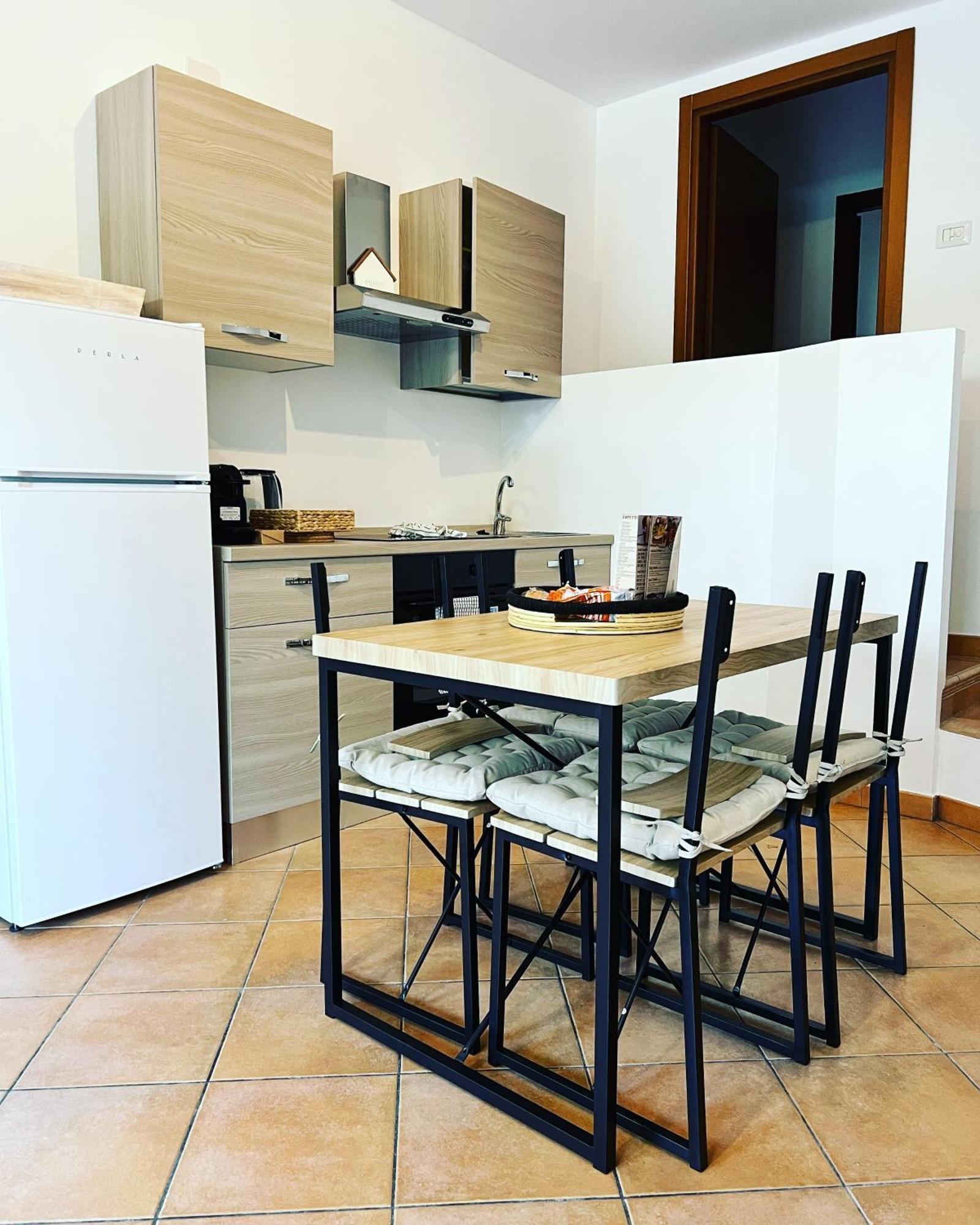85 Mjka House Free Parking Como Albese Con Cassano Eksteriør bilde