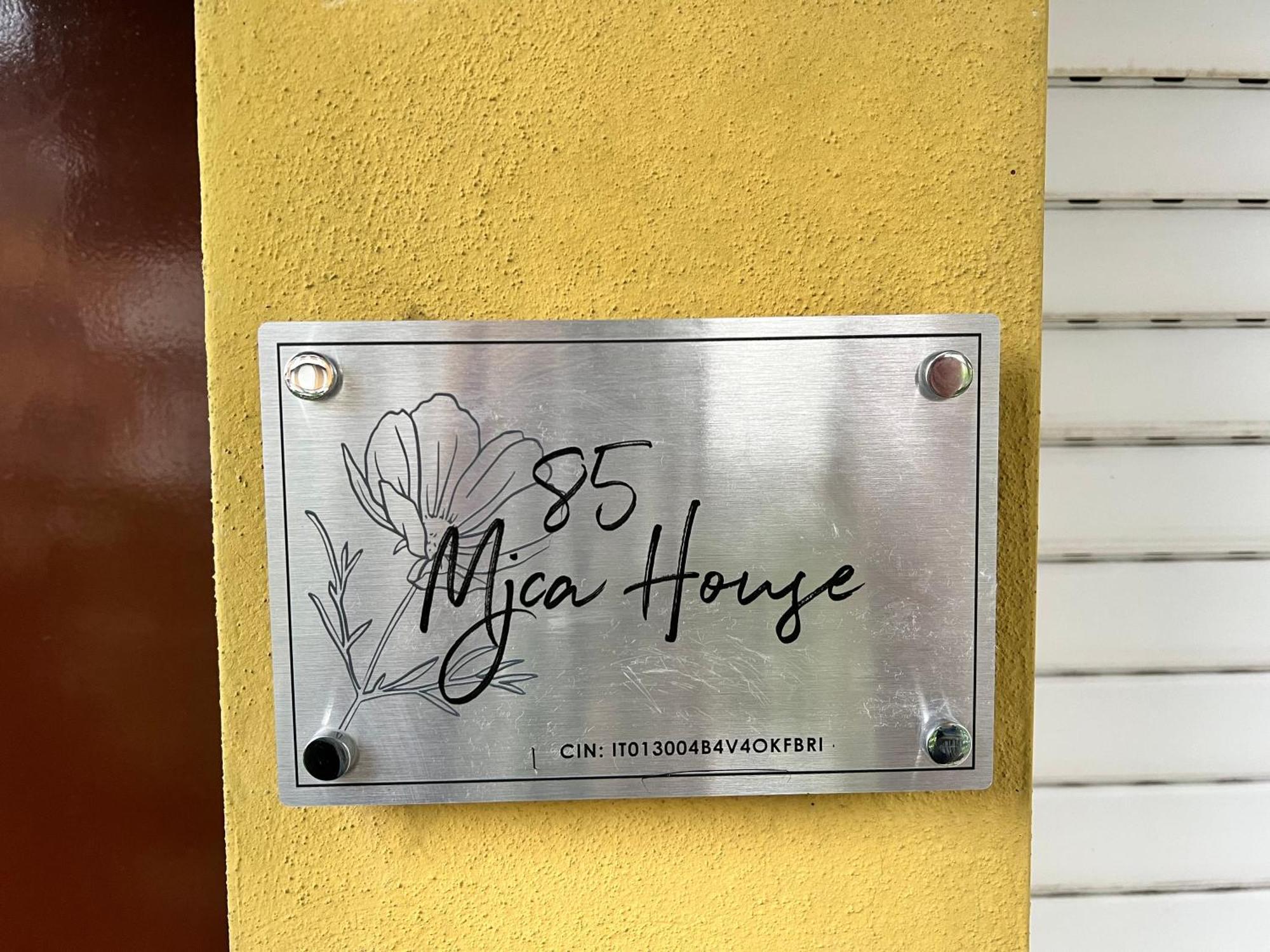85 Mjka House Free Parking Como Albese Con Cassano Eksteriør bilde